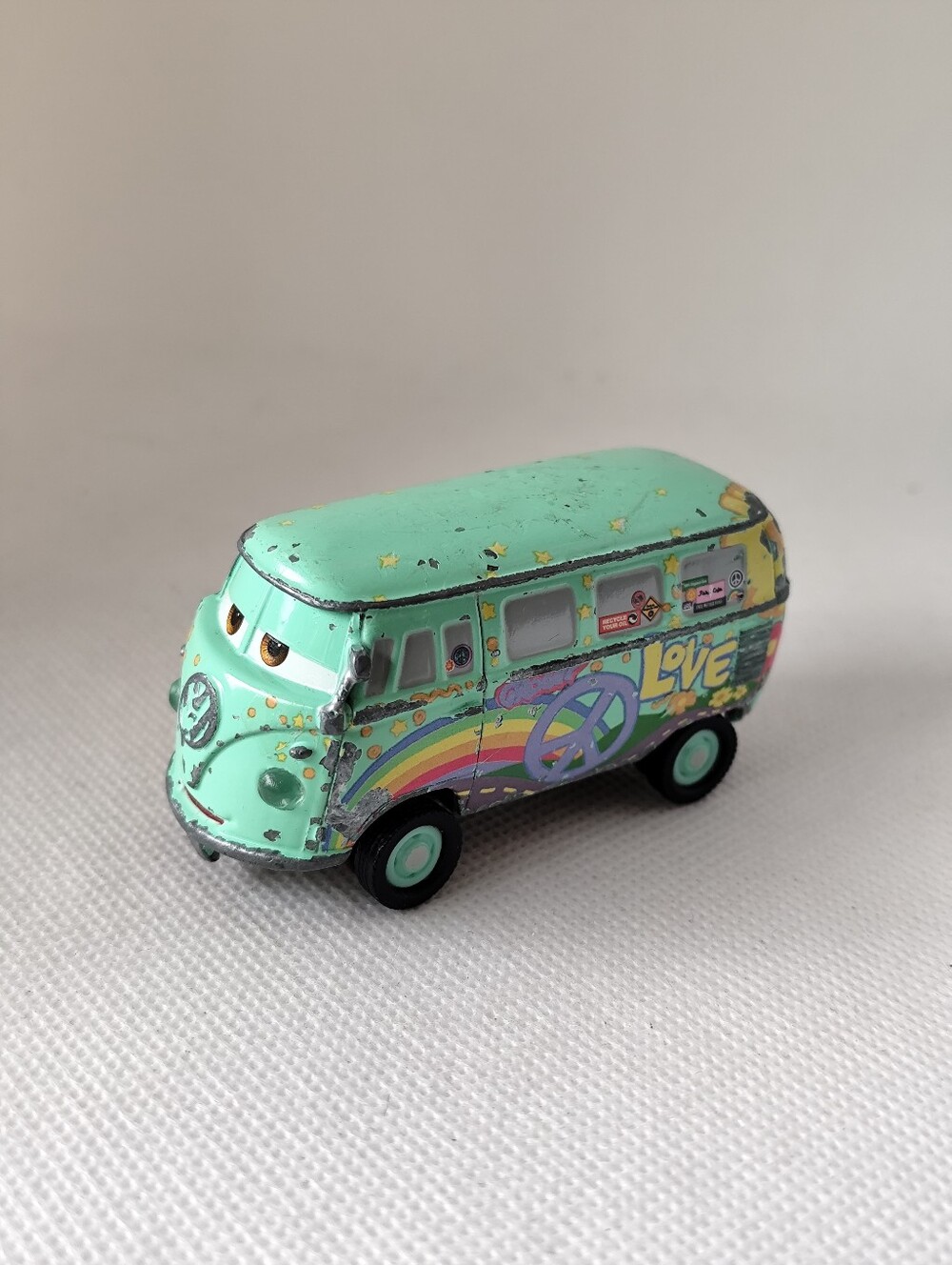 3/$20💗Disney Pixar Cars Fillmore VW Bus metal diecast toy car